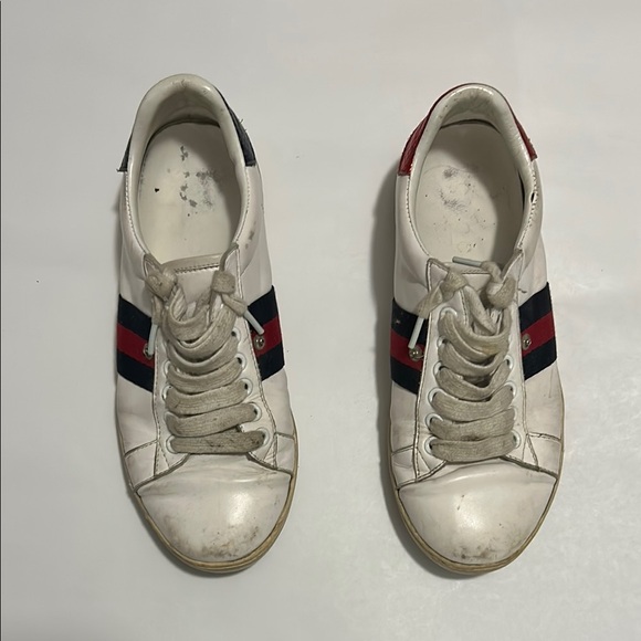 Gucci White Leather Sneakers with Red and Black Stripes - Picture 1 of 8